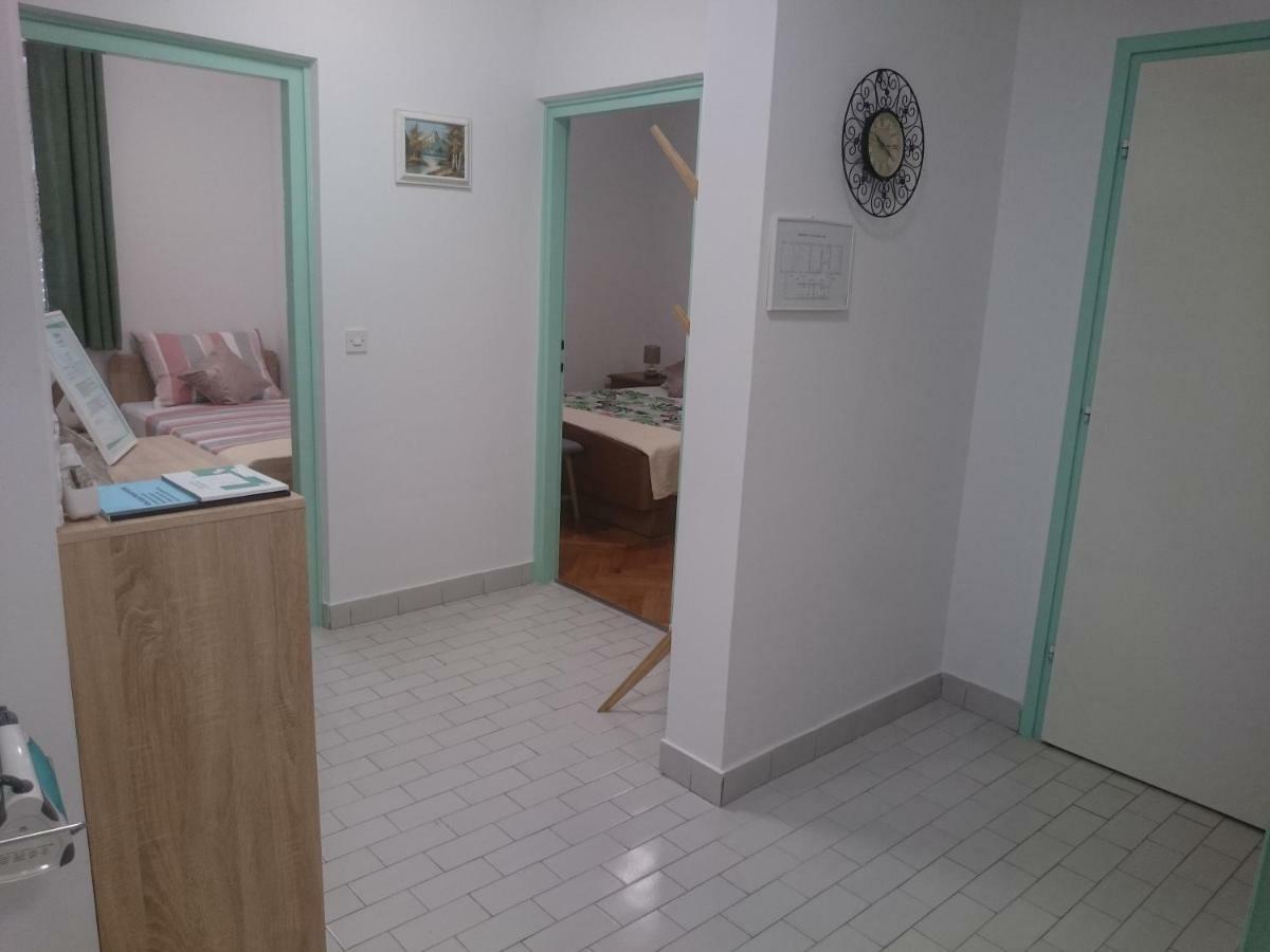 Apartman Sanja Apartment โรวีน ภายนอก รูปภาพ